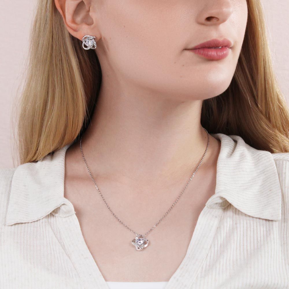 Love Knot 14k White Gold Earing and Necklace Set For Grandma