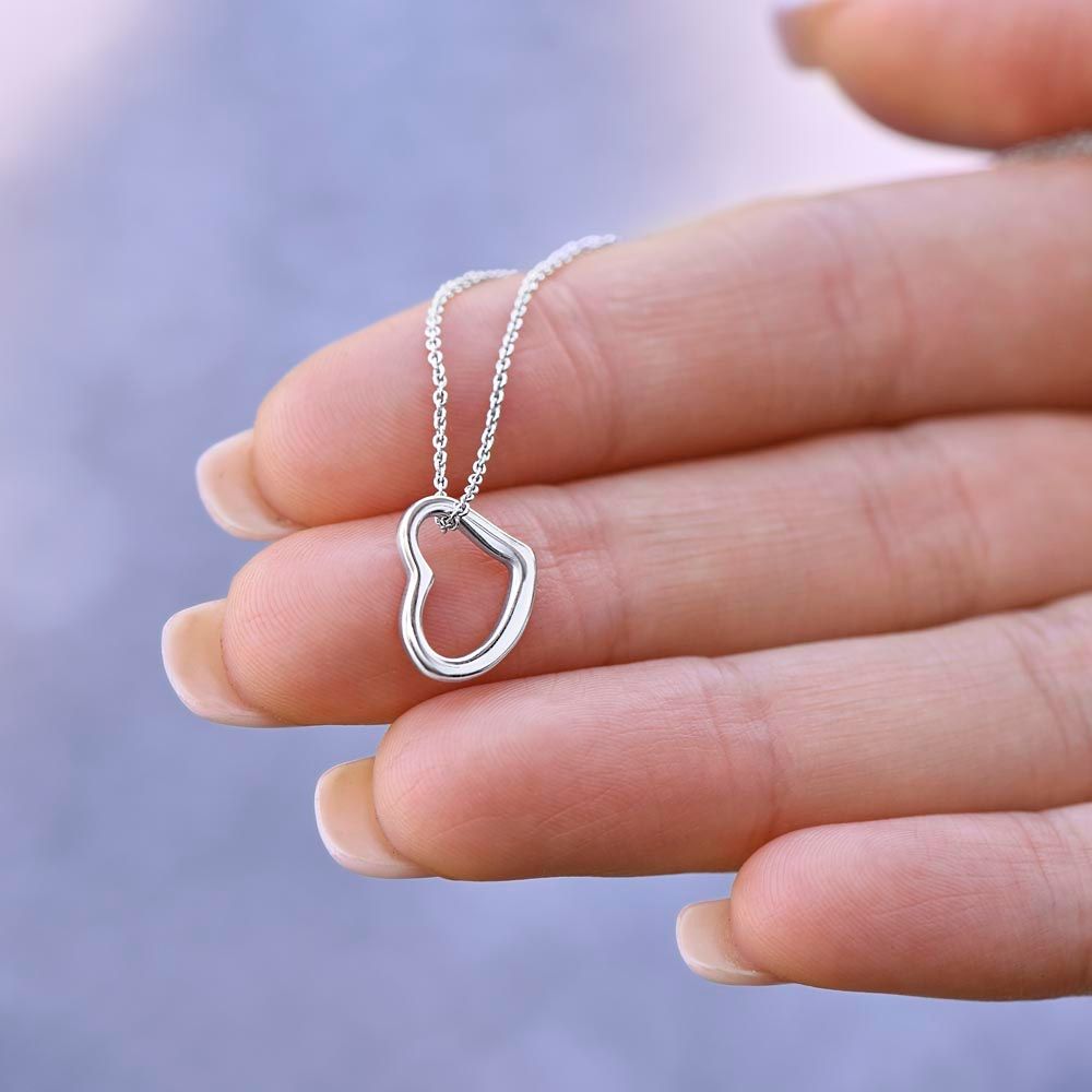 Delicate Heart Necklace Gift for Sister With Loving Note