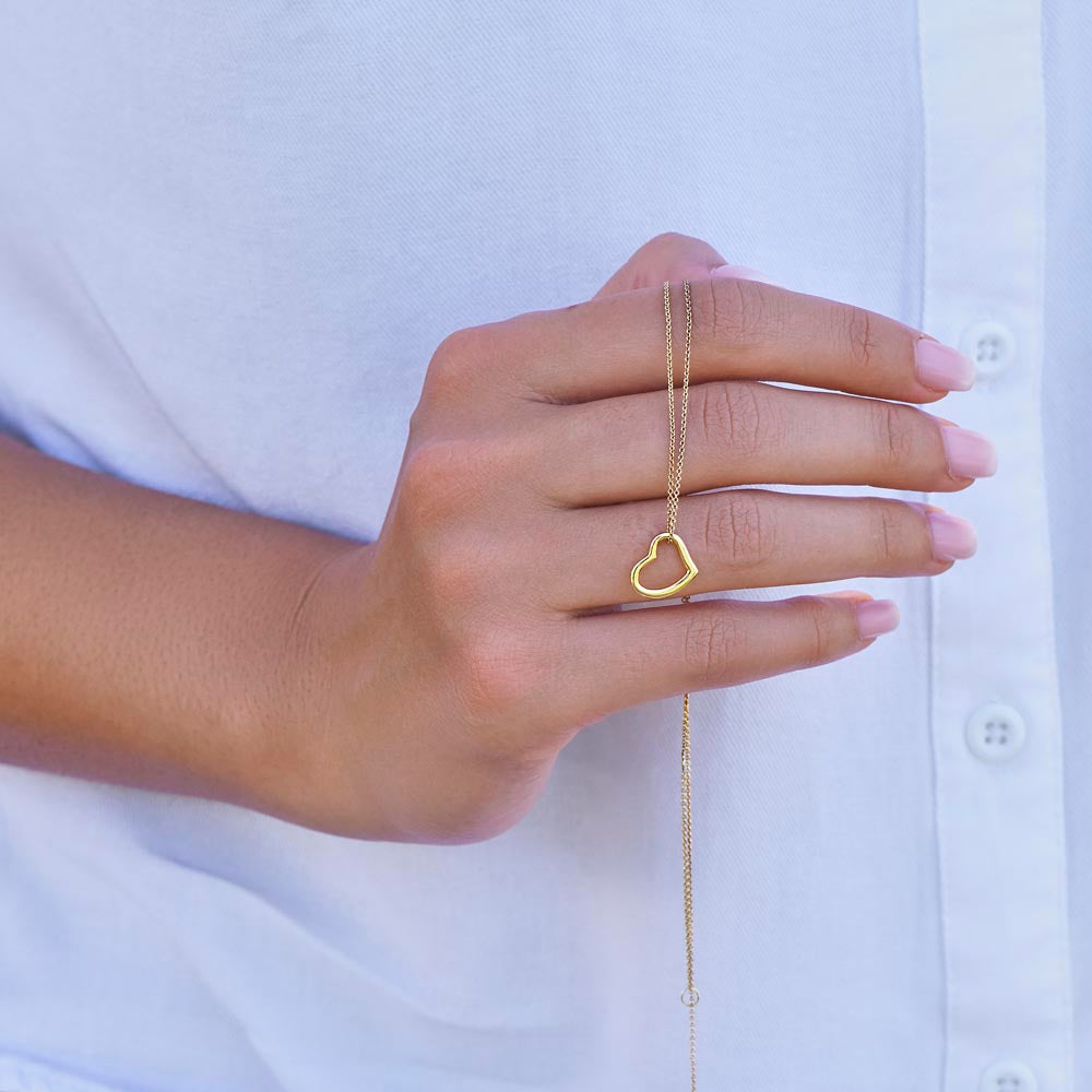 Delicate Heart Necklace Gift for Sister With Loving Note